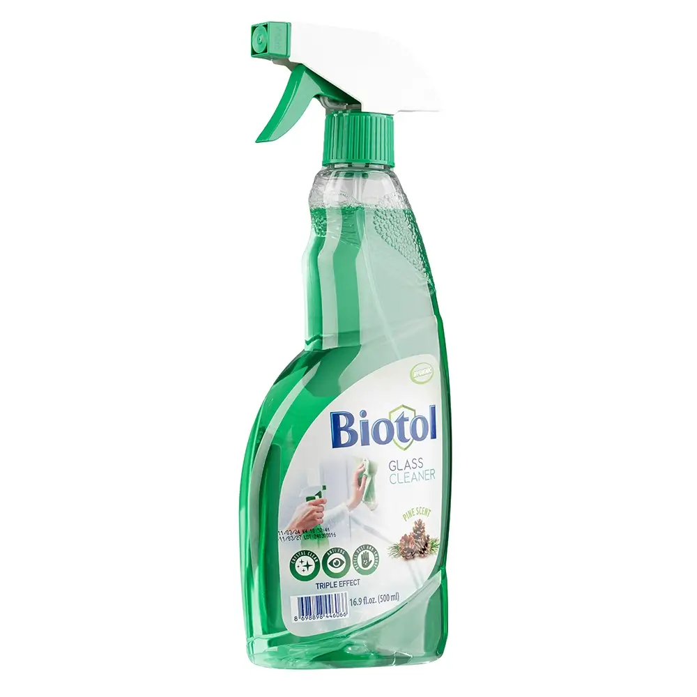 Soluție pentru geamuri 500ml Biotol (Parfum de pin)