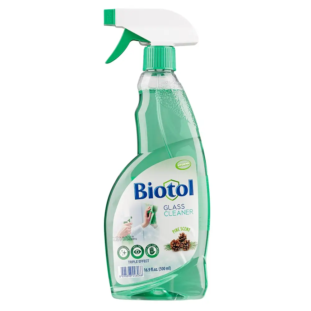Soluție pentru geamuri 500ml Biotol (Parfum de pin)
